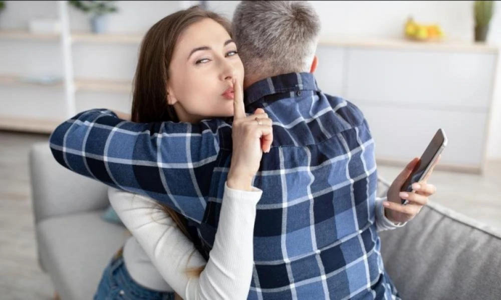 Διάσημος δικηγόρος αποκαλύπτει: Aυτοί είναι οι 2 κύριοι λόγοι διαζυγίου
